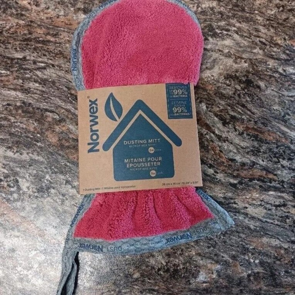 Norwex dusting mitt LE Pomegranate New - Picture 2 of 2